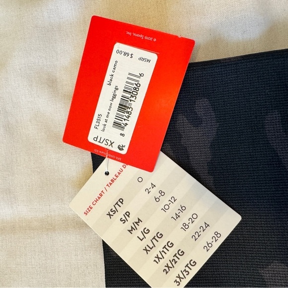NEW Spanx XS Look At Me Now Camo Leggings ~ Slimming Seamless - Picture 10 of 10